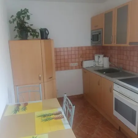 Gaestehaus An Der Warnow Apartment *