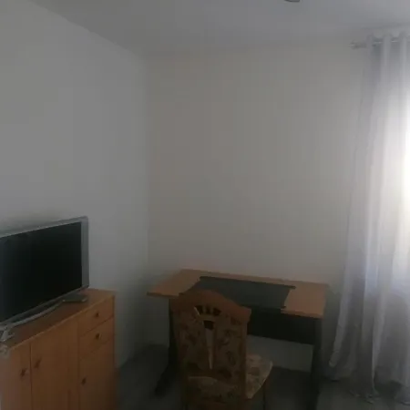 Apartment Gaestehaus An Der Warnow