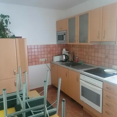 Apartman Gaestehaus An Der Warnow Schwaan